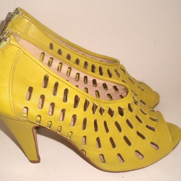 Loeffler Randall Yellow Leather Perforated High Heel Open-Toe Rear-Zip Booties - Picture 4 of 10